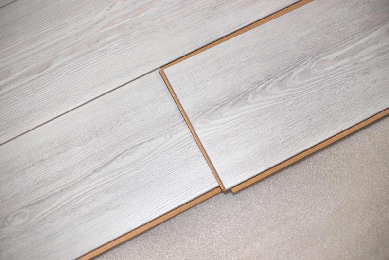 Comment r&eacute;ussir l'installation de vos sols ? Du parquet au vinyle